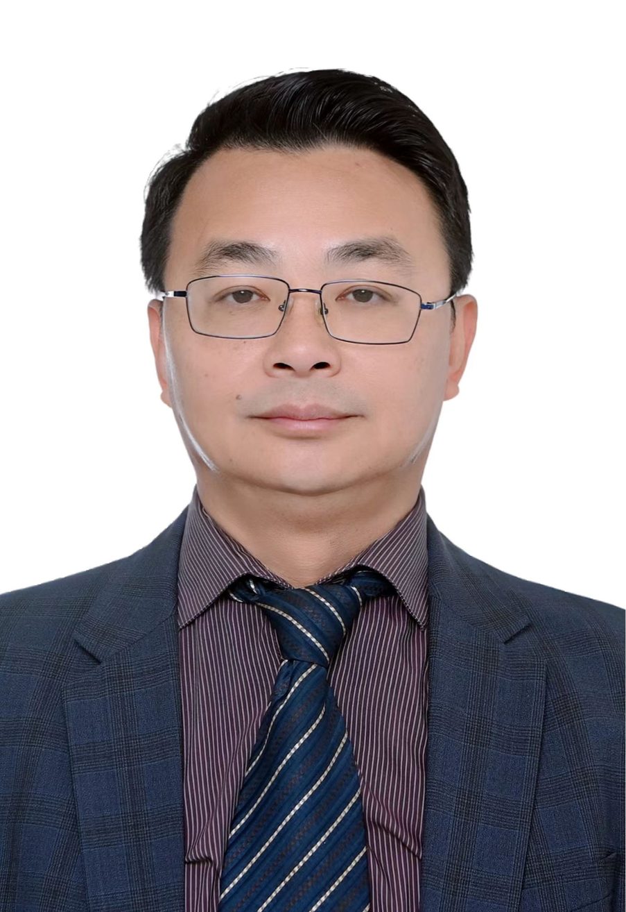 陈滔，教授