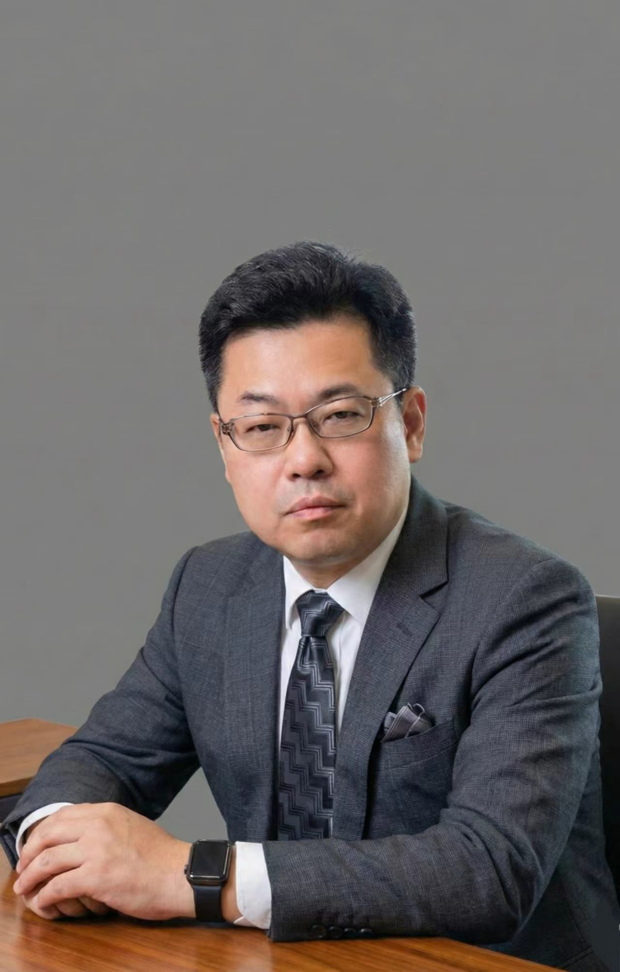 李庆，教授