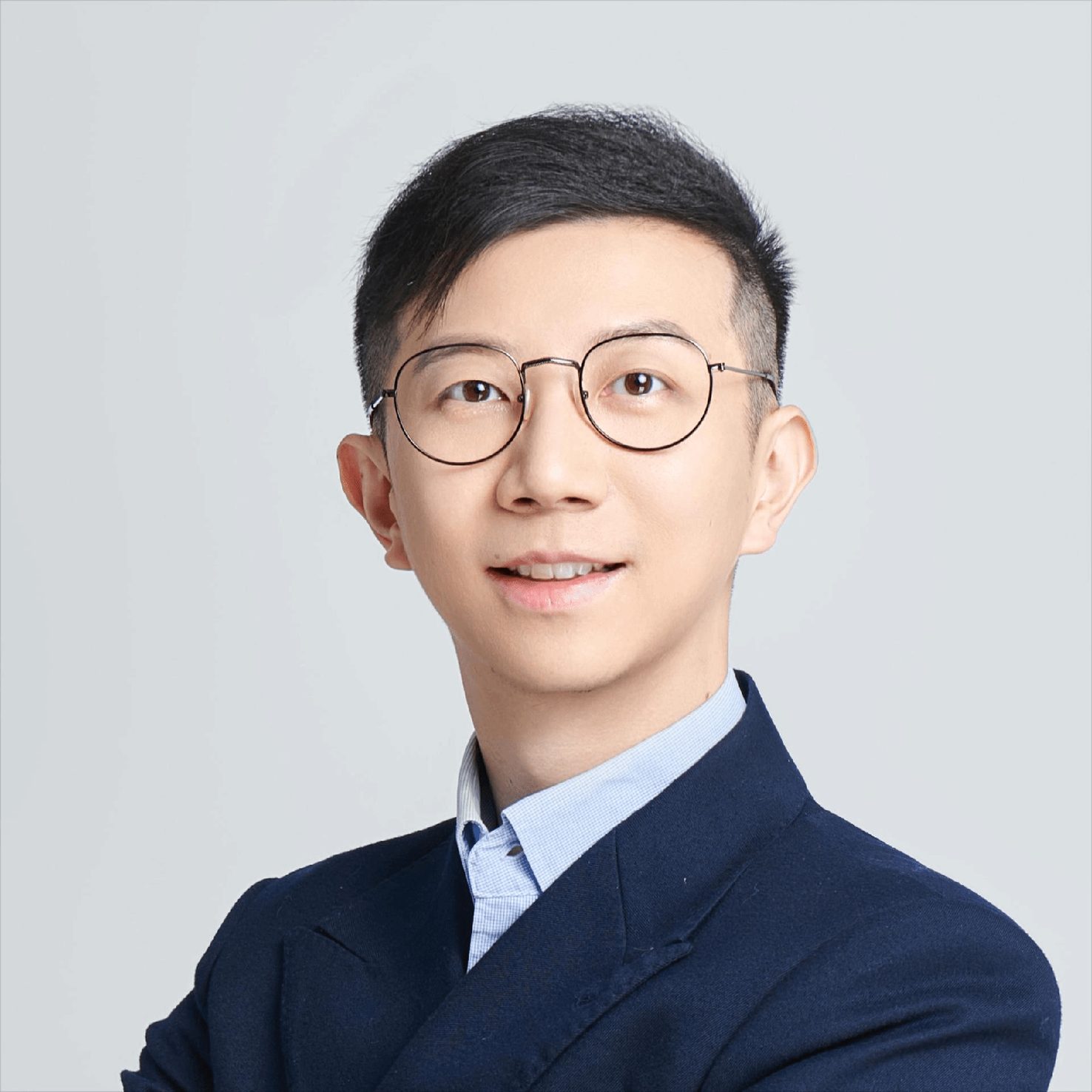 牛耕，教授