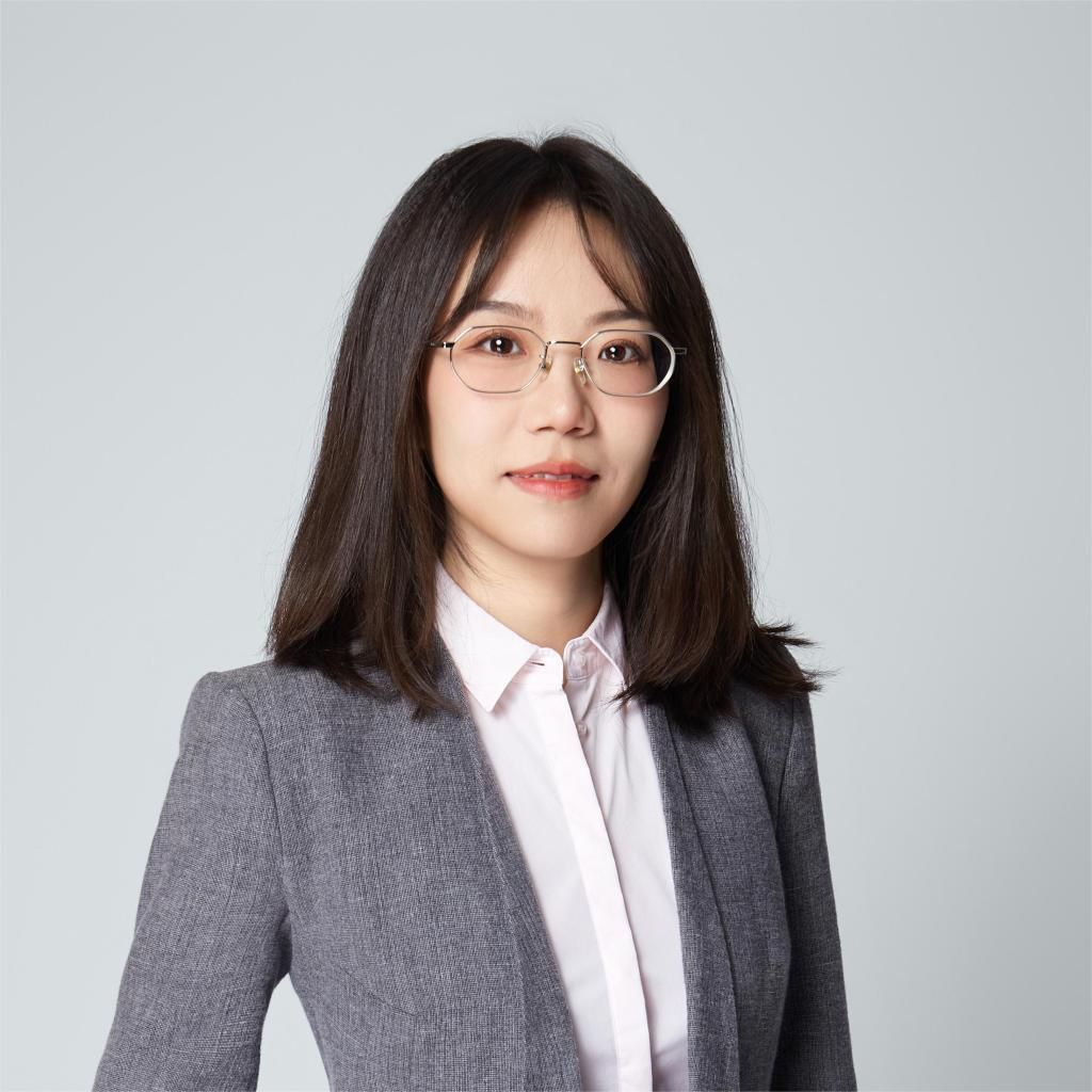 张钰，副教授